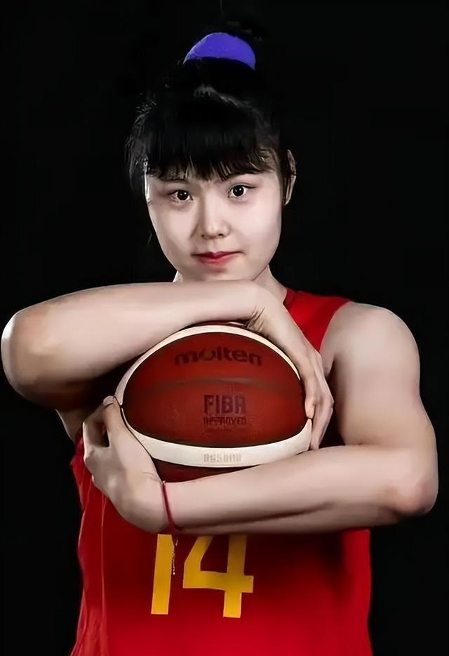 乐鱼体育平台app下载-中国女篮年轻新秀崭露头角，未来可期