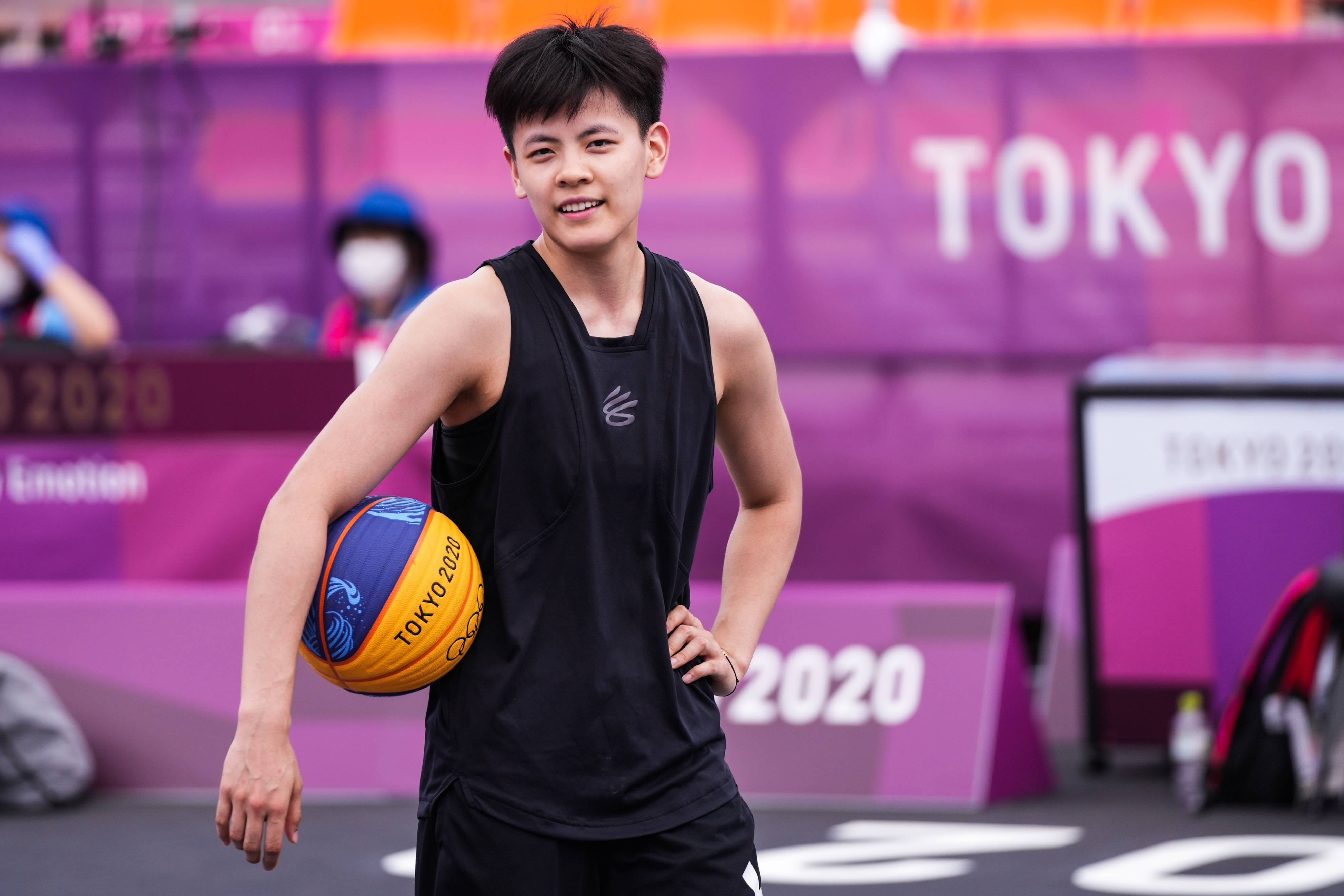 中国女篮年轻新秀崭露头角，未来可期