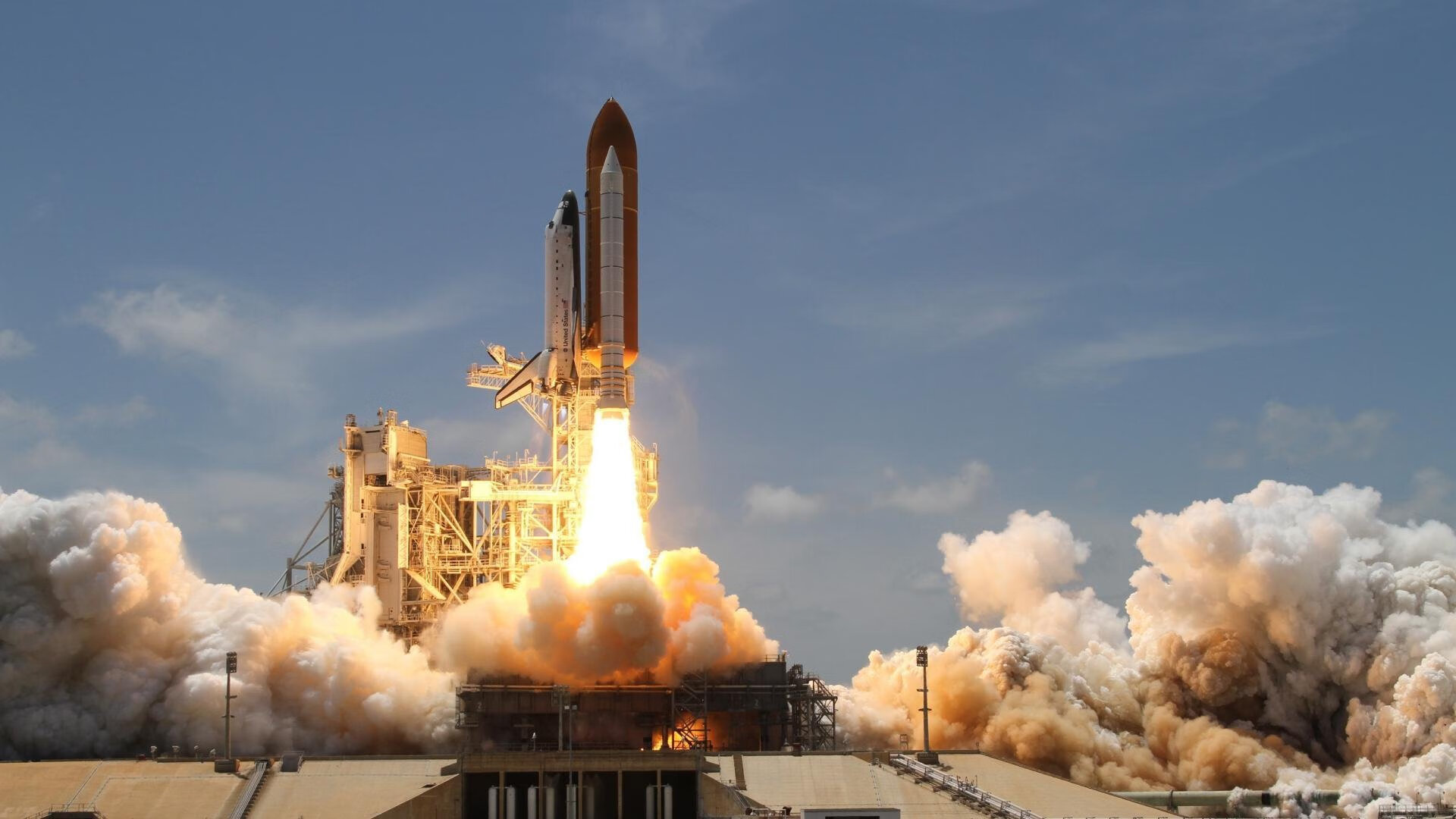 德甲：豪门补强中场，争夺赛季桂冠，德甲豪门足球俱乐部