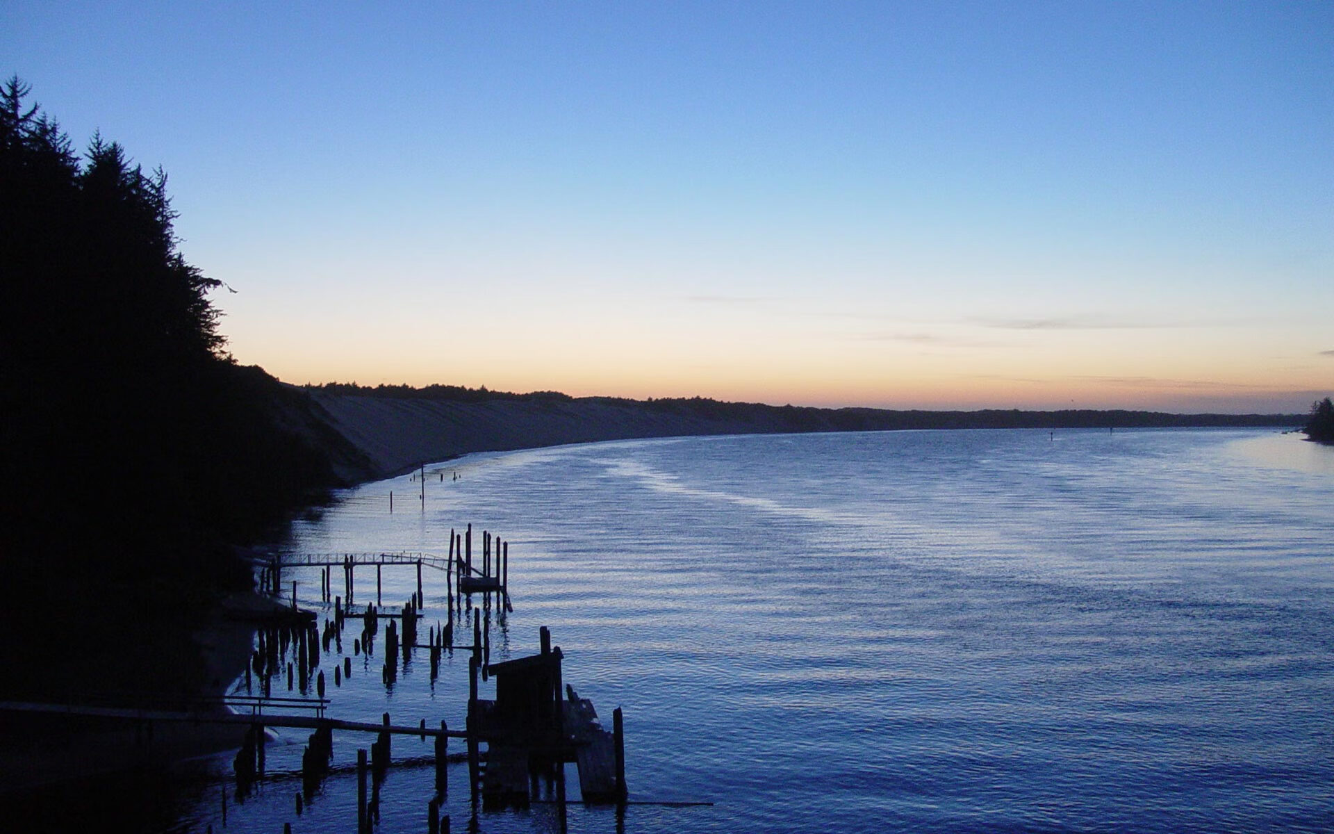 LEYU乐鱼体育官方网站-心理调整：车手应对压力的策略，司机的心理压力