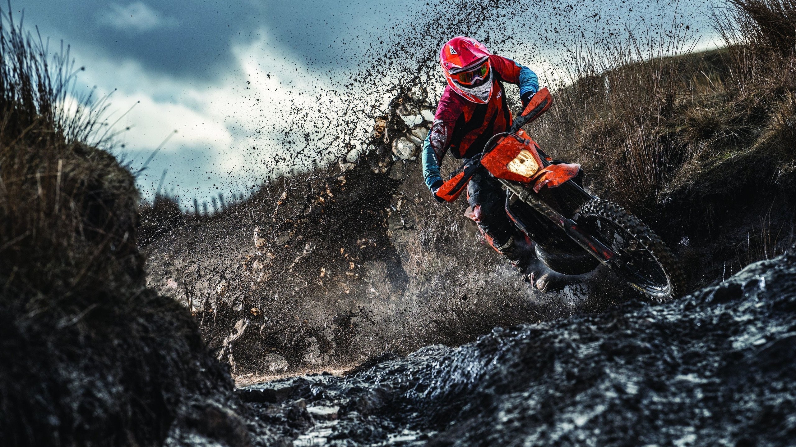 _极地冰雪滑行：体验雪原速度的快感_，极地冰川