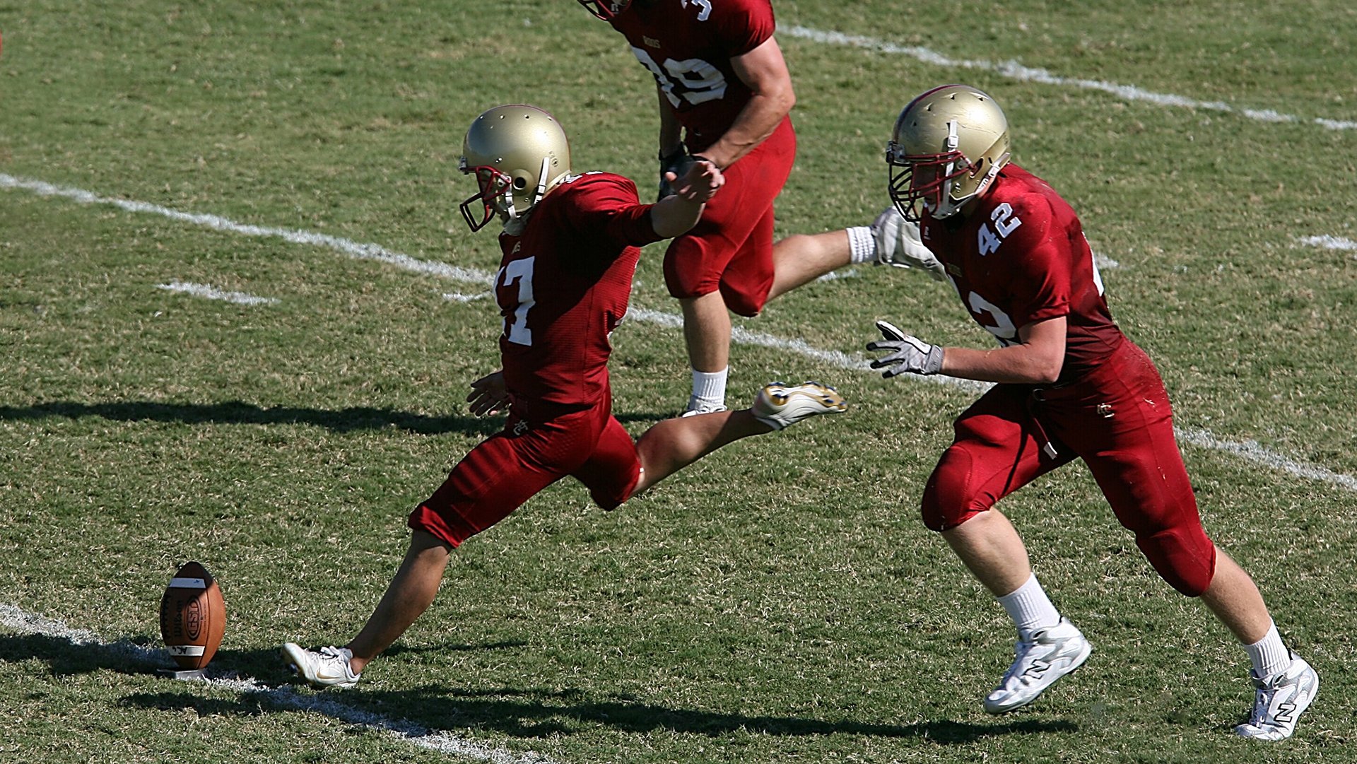 _野外探索与追逐：勇者的荒野旅行_，荒野探险之旅