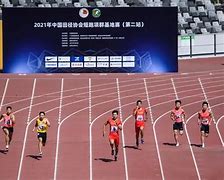 "重返巅峰：受伤球员的复兴之路"