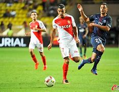 "法甲焦点之战：巴黎对摩纳哥的世纪较量"的简单介绍