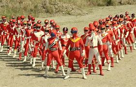 "西部联盟超级战队：勇士如何重夺霸主地位"